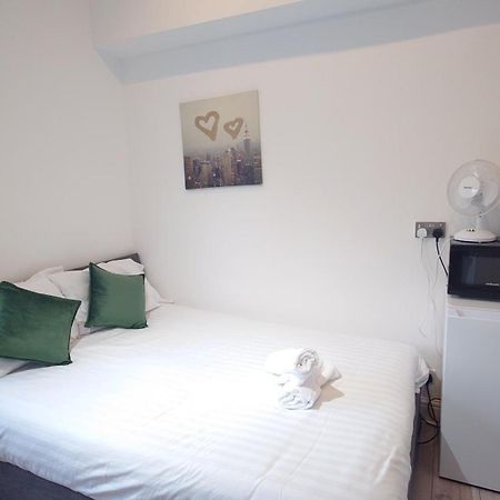 Comfort Camden Studio Apartments Londra Exterior foto