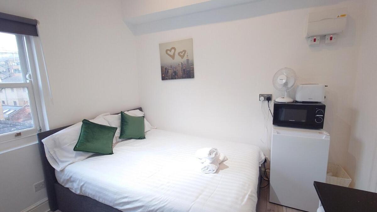 Comfort Camden Studio Apartments Londra Cameră foto