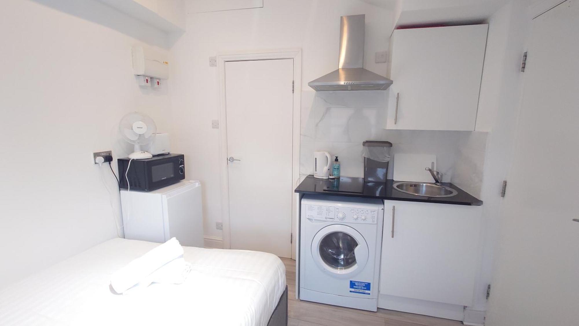 Comfort Camden Studio Apartments Londra Exterior foto